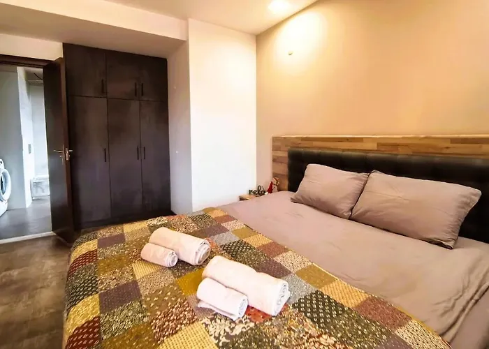 Apartman Cozy 1br Mountain View For 4 Guests